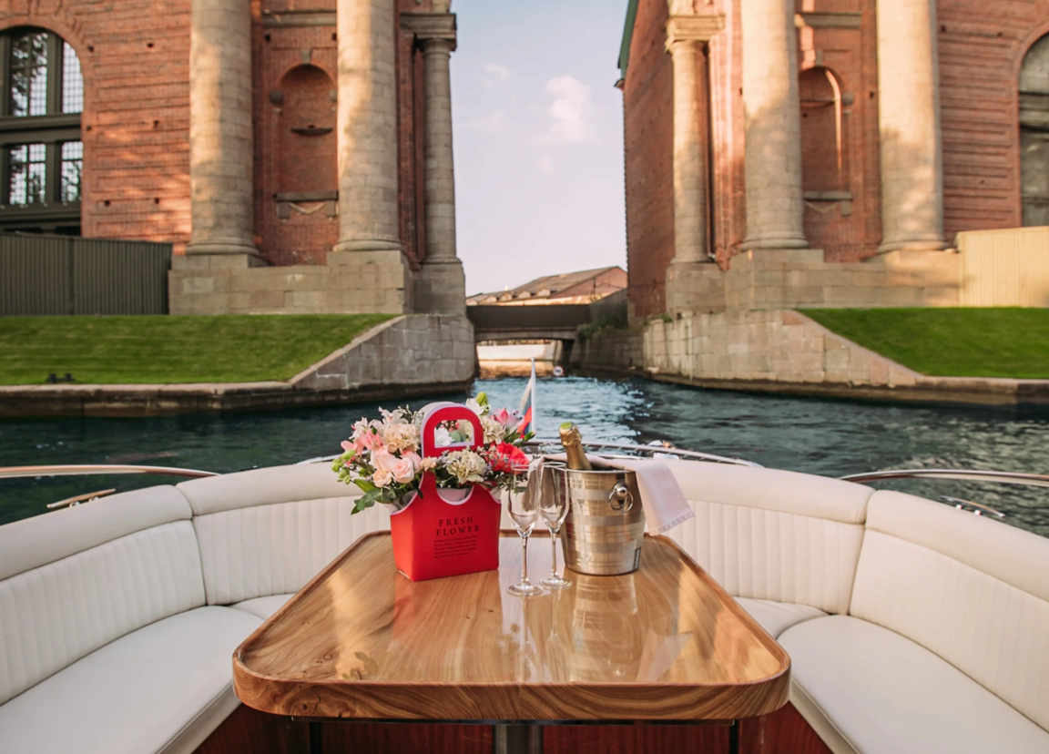 Катер "Венеция норд" image- 18